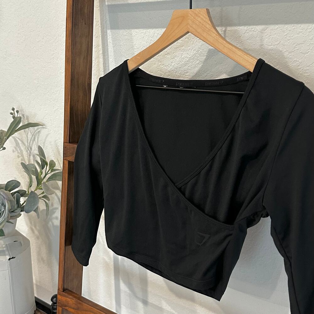 Gymshark Black Cropped Wrap Quarter Sleeve Training Top Women's Excellent